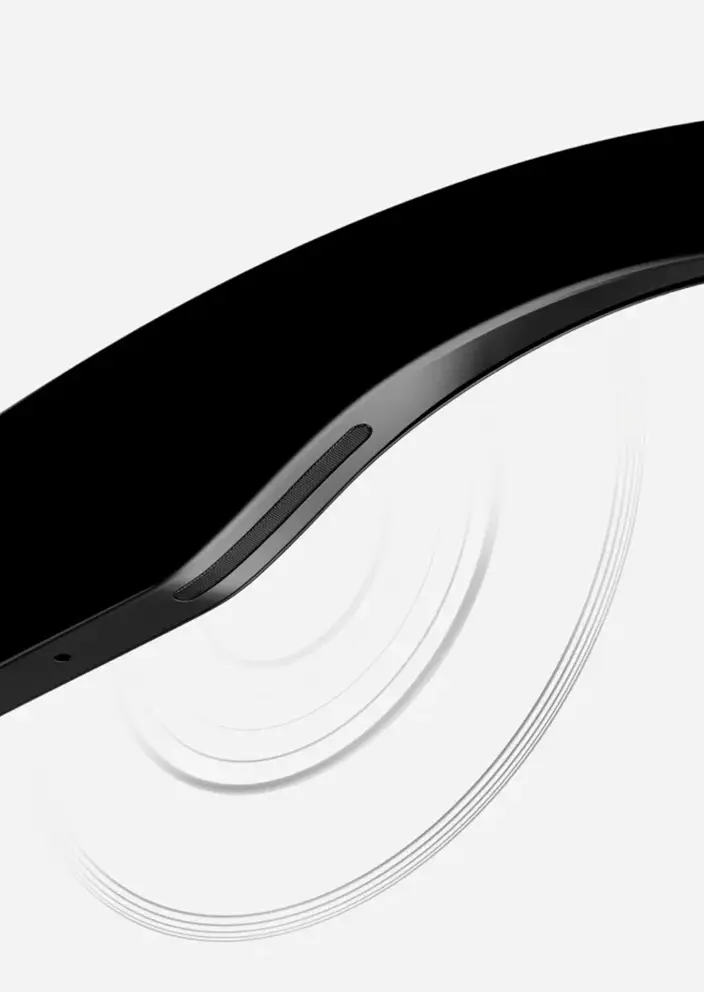 Ray-Ban Meta Smart Glasses Tap detail
